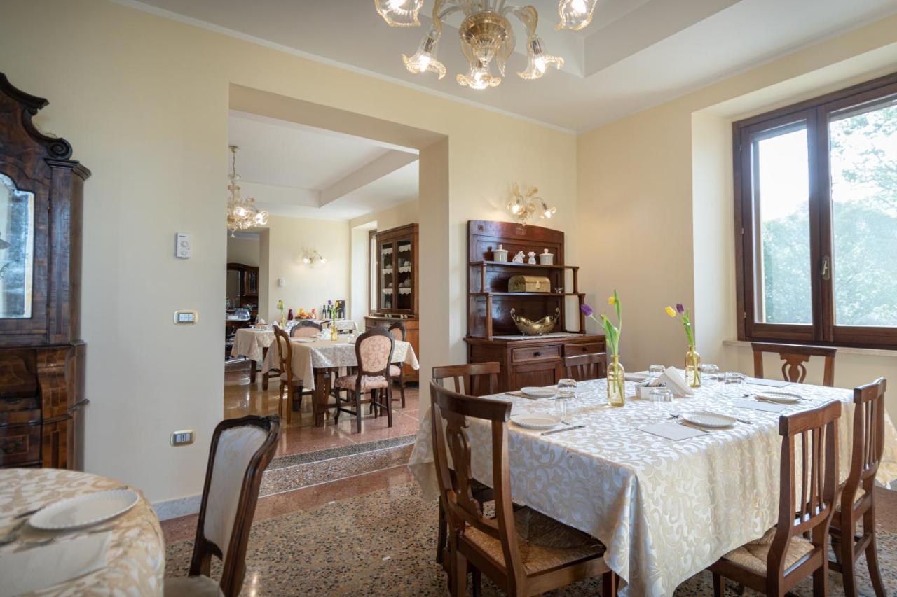 Agriturismo Villa Val D'Olivi Capodacqua  Exterior photo