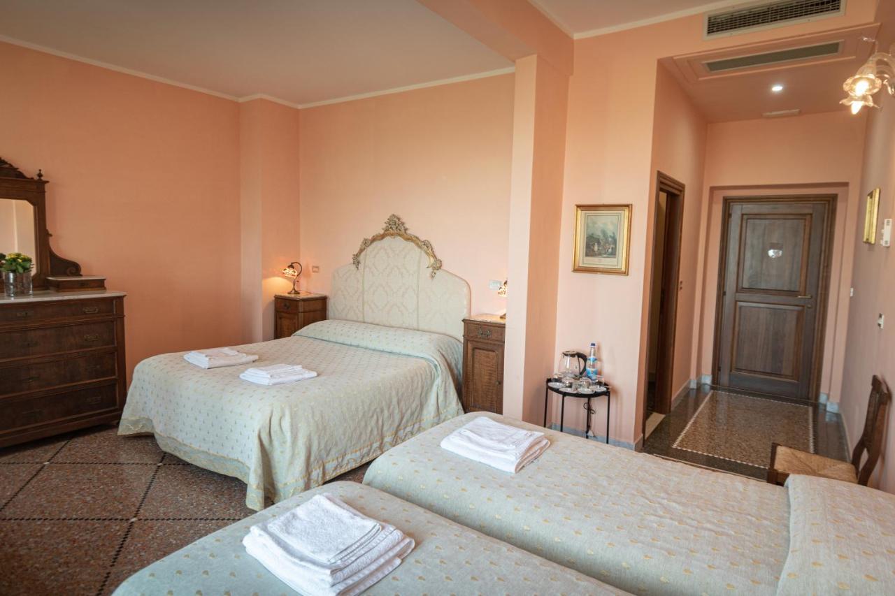 Agriturismo Villa Val D'Olivi Capodacqua  Exterior photo